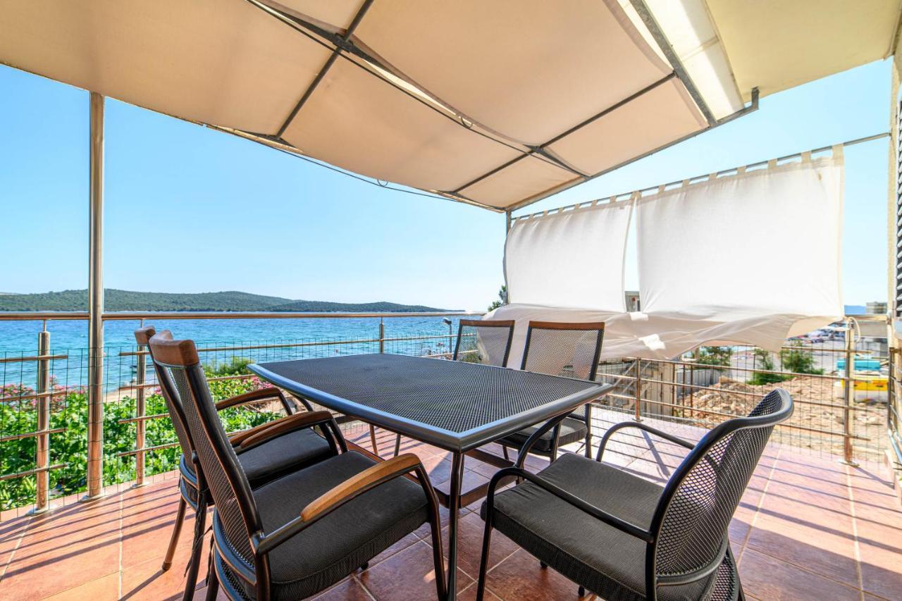 Apartment Seaside Zaboric Esterno foto