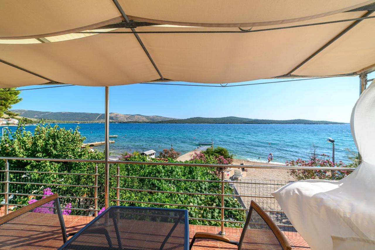 Apartment Seaside Zaboric Esterno foto