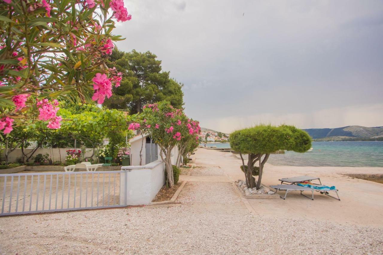 Apartment Seaside Zaboric Esterno foto